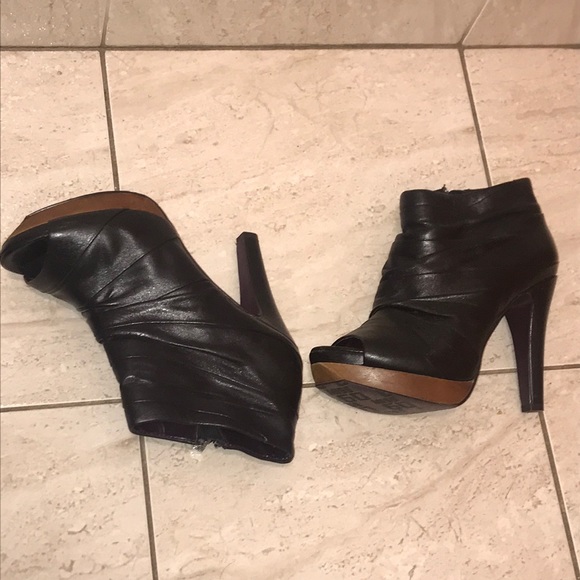 Miss Sixty Black Leather ankle peep toe pumps. - Picture 3 of 8